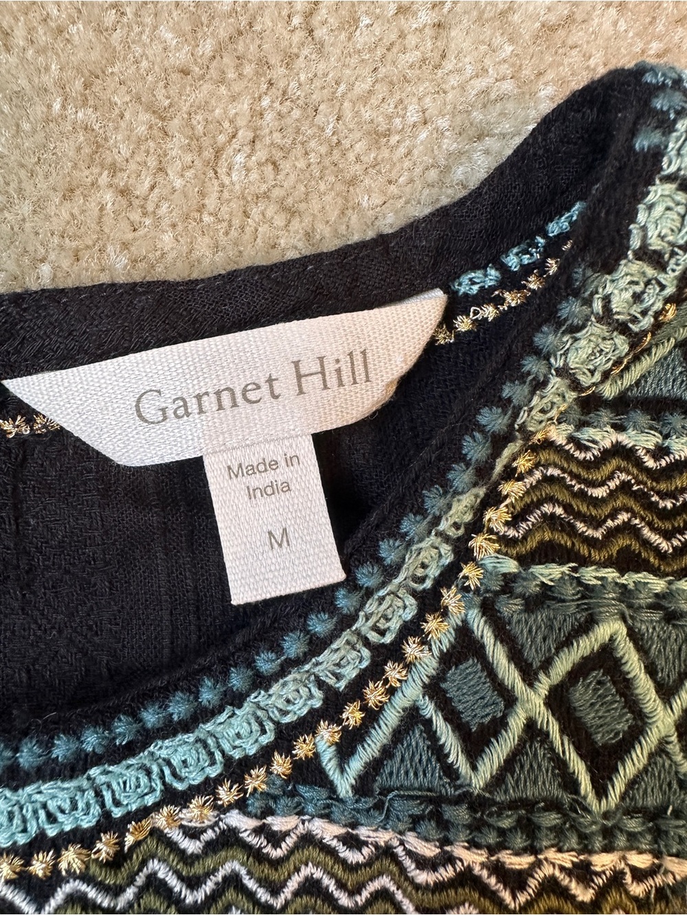 Beautiful Garnet Hill Black Embroidered Scoop Neck Gauze Top - Picture 2 of 7